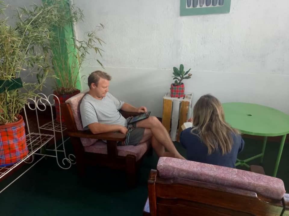 Kilimanjaro Mad Monkey'S Hotel Μόσι Εξωτερικό φωτογραφία